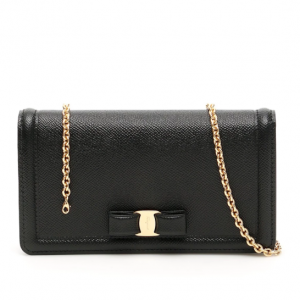 Salvatore Ferragamo 菲拉慕格链条包