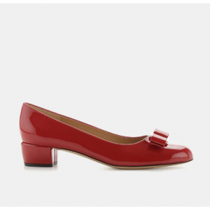 SALVATORE FERRAGAMO VARA PATENT BOW PUMP