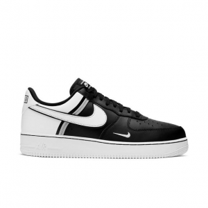 Nike Air Force 1 LV8 男士板鞋