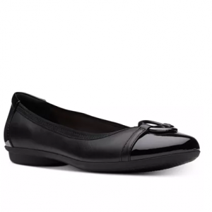 Clarks Collection Women's Gracelin Wind Flats