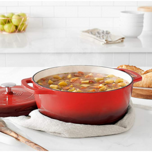 AmazonBasics Enameled Cast Iron Dutch Oven - 6-Quart, Red