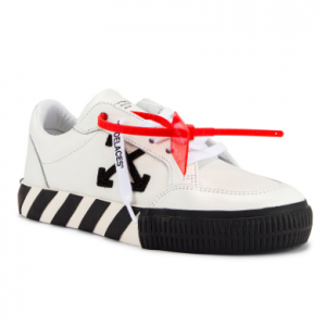 OFF-WHITE Arrow Low Vulcanized 运动鞋