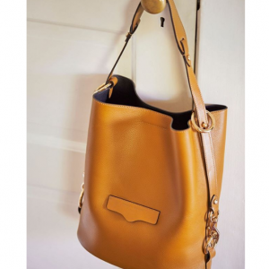 Rebecca Minkoff Utility Convertible 水桶包