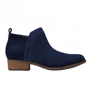 belks womens sneakers on sale