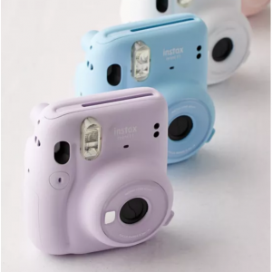 Urban Outfitters -  富士拍立得相机 5色可选