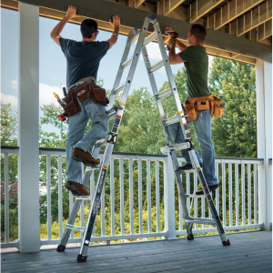 Werner 22英尺可折叠伸缩多功能家用梯子 @ Home Depot