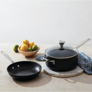Le Creuset Toughened Nonstick Pro 专业不粘系列锅具