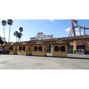 Knott's Berry Farm Planning Guides and Tips