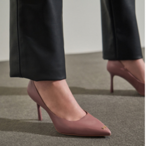 Charles & Keith 'Love' Metallic 高跟鞋