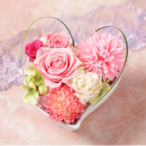 母の日　プリザーブドフラワー「サンクスハート～Happy Mother's Day !～」