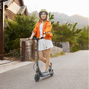 Segway Ninebot E10 兒童、青少年電動滑板車，現價$259.99 @ Amazon