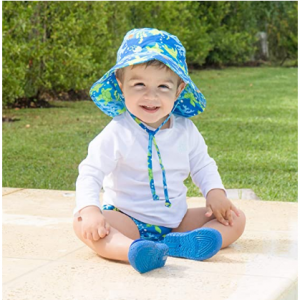 i play. by green sprouts Baby Bucket Sun Protection Hat @ Amazon