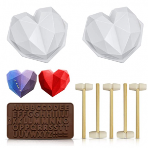 ZEALFOXE Chocolate Heart Mold, Silicone Molds @ Amazon