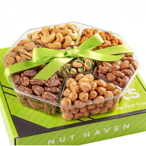 Fathers Day Nuts Gift Basket @ Amazon