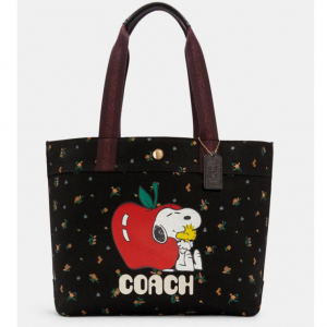50% Off Coach X Peanuts Tote With Snoopy @ Coach Outlet
