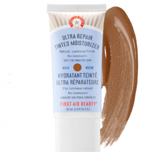 CAD$18 off First Aid Beauty Ultra Repair Tinted Moisturizer @Sephora Canada