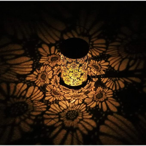 Afirst 太阳能镂空花花图案户外灯 @ Amazon