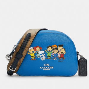 Coach Australia官網 Coach X Peanuts Mini Serena 史努比手提斜挎包7折熱賣 