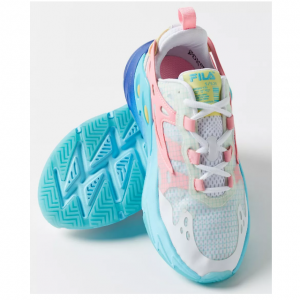 Urban Outfitters官网 Fila Ray Tracer Evo女款运动鞋4折热卖