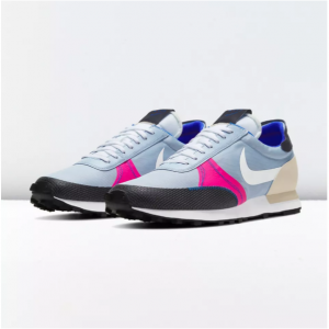 Urban Outfitters官网 Nike DBreak-Type SE复古风运动鞋5折热卖