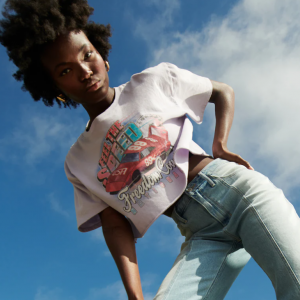 Hollister 全场男女时尚美衣促销