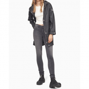 Calvin Klein官网多买多省！精选时尚服饰优惠