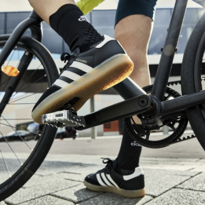 adidas 全场潮流运动鞋服促销