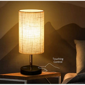 Tom-shine 带USB及插座触摸式可调亮度台灯 @ Amazon