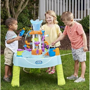 Little Tikes 兒童遊戲水桌，帶13件水管配件 @ Amazon