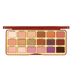 Cinnamon Swirl 眼影盘