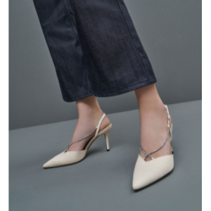 Charles & Keith 网红款水钻中跟单鞋 大牌平替