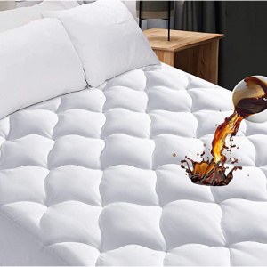 LANDERLY 柔软绗缝防水床垫加厚保护罩，多尺寸可选 @ Amazon