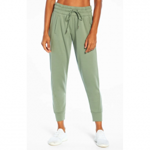 Marika 精选运动夹克、瑜伽裤运动裤运动内衣等特卖