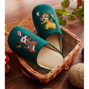 ディズニー 【まとめ買いがお得】もっちり低反発ウレタン入り快適スリッパ（選べるキャラクター）