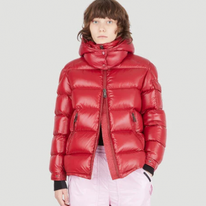 LN-CC 私密大促 精选Burberry、Saint Laurent、Bottega Veneta等时尚大牌服饰鞋包热卖