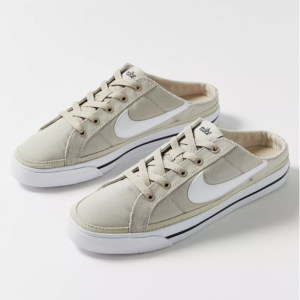Urban Outfitters官网 Nike Court Legacy 女士穆勒运动鞋45折热卖