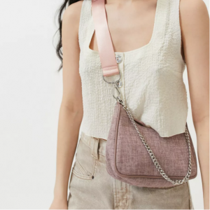 Urban Outfitters官网 UO Lita 斜挎包39折热卖 两色可选