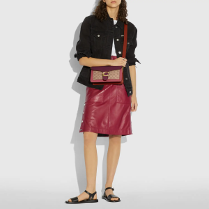 Coach 女士标志性Tabby单肩包 26 - 棕褐色