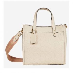 40% Off Coach Signature Leather Field Tote 22 @ Zappos