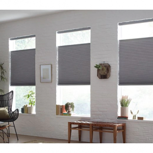 Blinds.com 遮光百叶窗