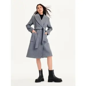 Extra 35% Off All Sweaters & Outerwear @ DKNY 