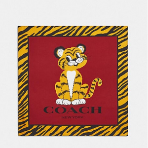 Coach 农历新年虎纹丝巾