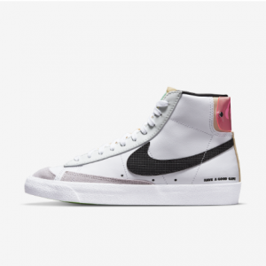 Nike Blazer Mid '77 女子高帮板鞋
