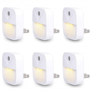 Uigos LED Night Light, Warm White Nightlight, Dusk-to-Dawn Sensor, 6-Pack @ Amazon