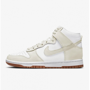 Nike Dunk High 女子运动鞋