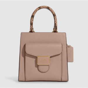 57% Off Coach Outlet Mini Pepper Crossbody @ Shop Premium Outlets