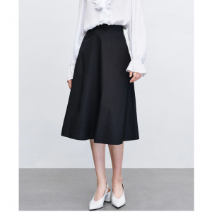 Urban Revivo Plain 半裙