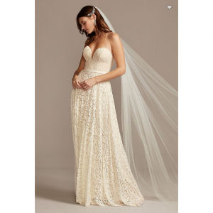 David's Bridal Sweetheart Plunge Lace Wedding Dress with Sash