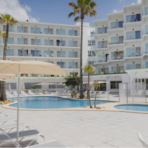 Children Free Booking Your Stay In Calas De Mallorca @Hoteles Saint Michel