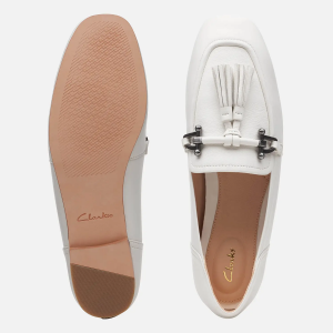 clarks 10 off